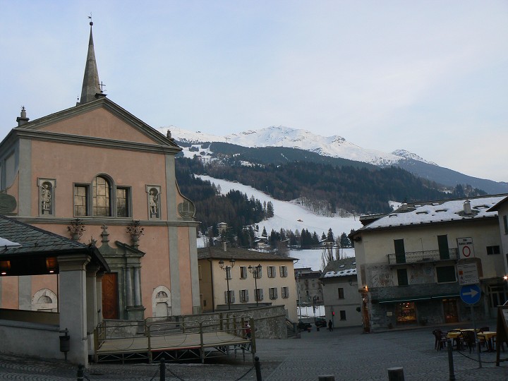 img00135.jpg
