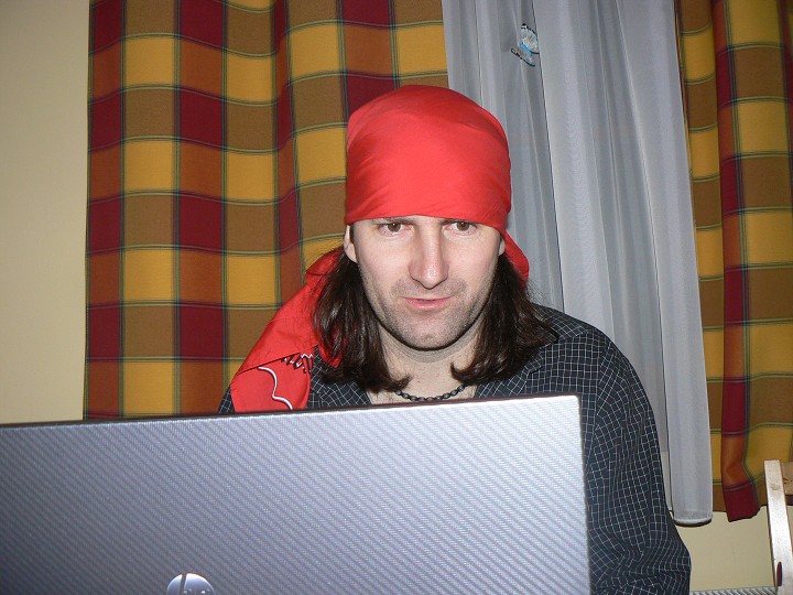 img00105.jpg