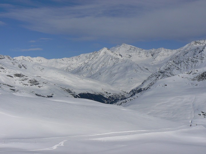 img00103.jpg