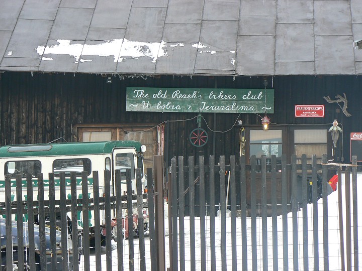 img00090.jpg