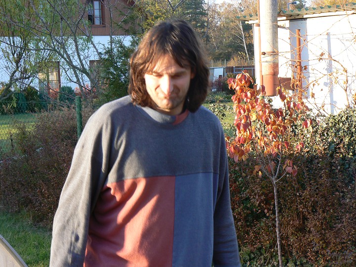 img00107.jpg