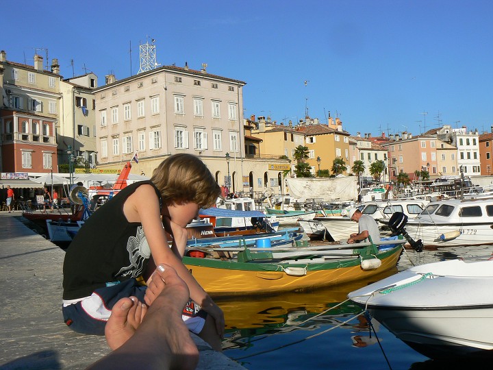 img00099.jpg