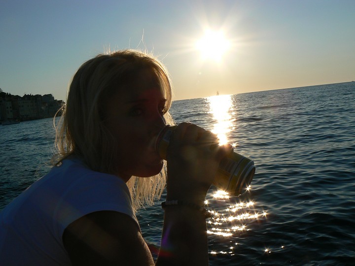 img00125.jpg