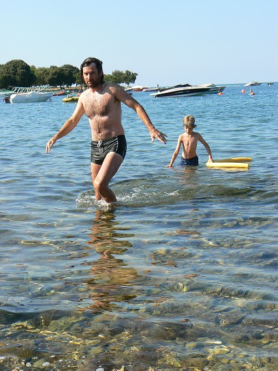 img00144.jpg