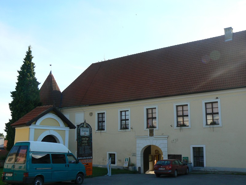 img00111.jpg