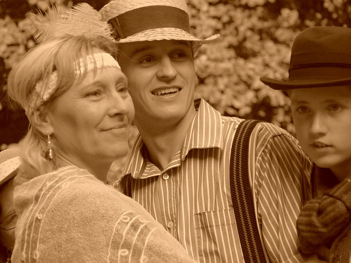 img00019.jpg