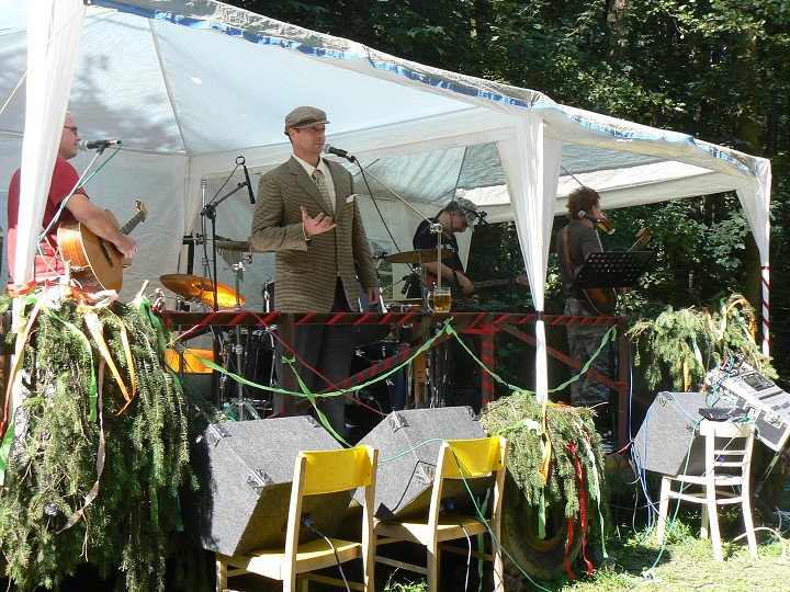 img00048.jpg
