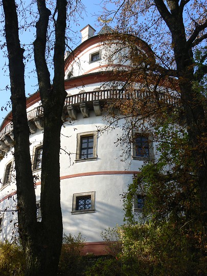 img00025.jpg