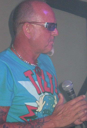 img00009.jpg