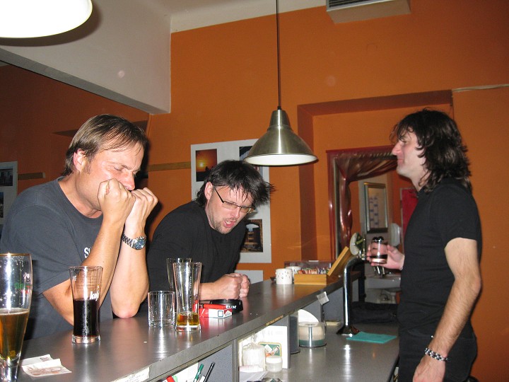 img00019.jpg